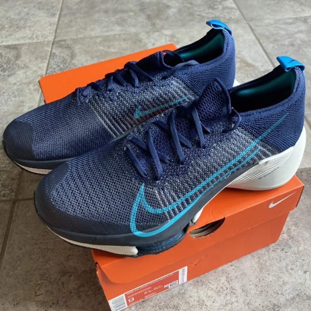 Nike Air Zoom Tempo Next% Flyknit Men’s 10 College Navy Blue CI9923-401 NEW